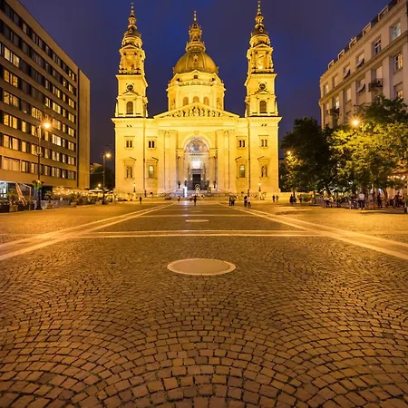Gleaming Wise Studio Budapešť