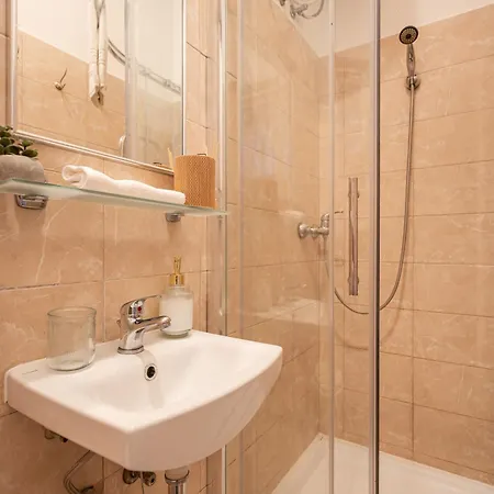 Apartman Gleaming Wise Studio