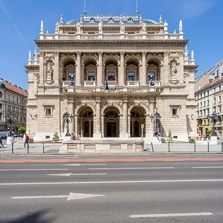 Διαμέρισμα Gleaming Wise Studio *